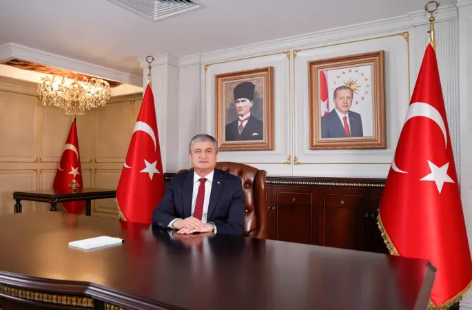 Vali Yavuz: Adana’da 524 bin 276 öğrenci eğitim öğretime başladı