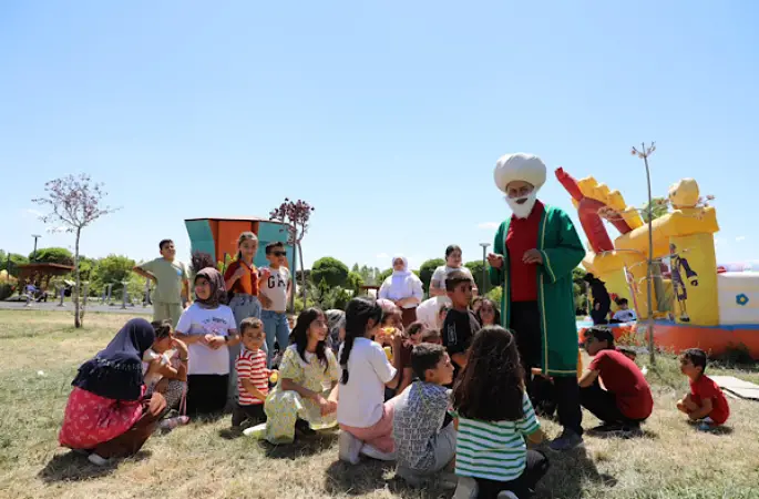 Van'da çocuklar için Çocuk Şenliği düzenlendi